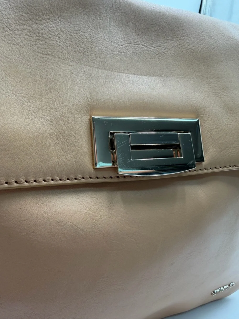 TreVero Leather Shoulder Bag